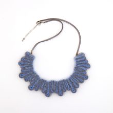 Necklace_splash_bluegrey_02