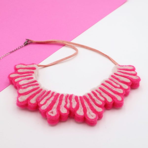 Necklace_splash_pinkwhite_06