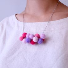 Balloon_Necklace_PinkPurple_04