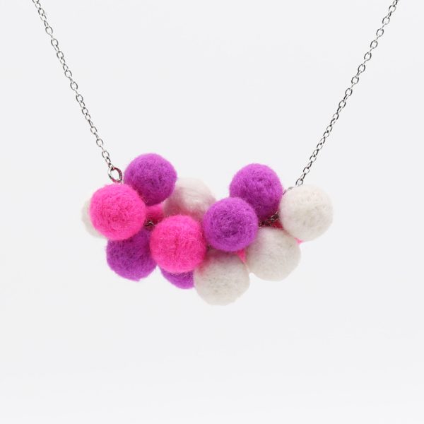 Balloon_Necklace_PinkWhite_06
