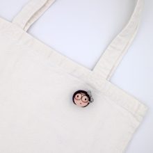 Brooch_mamasalon_betty_07