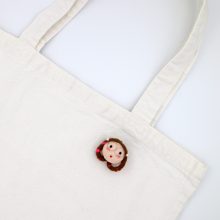 Brooch_mamasalon_mary_03