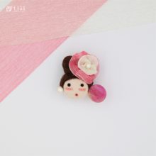 Brooch_fatfadin_amy_01_logo