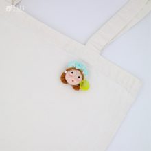 Brooch_fatfadin_mary_04_logo