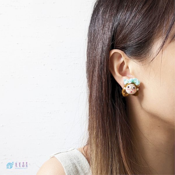 Earrings_fatfadin_mary_04_logo