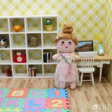 mini doll serie5_amy_logo_01