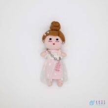 mini doll serie5_amy_logo_02